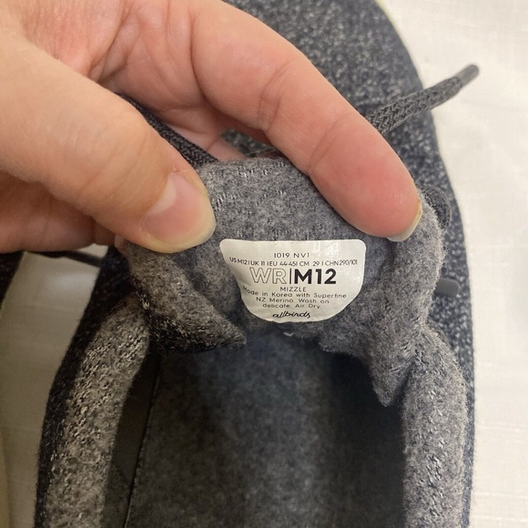 Allbirds Mens Wool Runner Mizzle Running Shoes Black Low Top Lace Up 12m - Picture 9 of 9